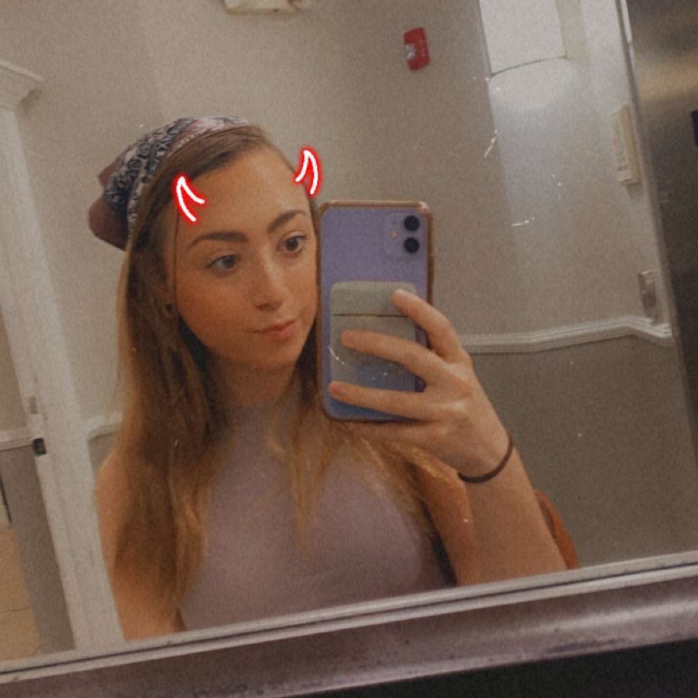 Meet your Posher, Madeline